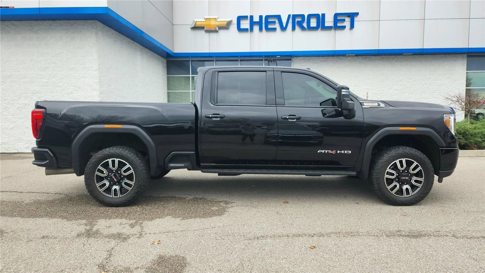 Used 2022 GMC Sierra 2500 AT4 w/ AT4 Premium Plus Package AWD/4WD image 1