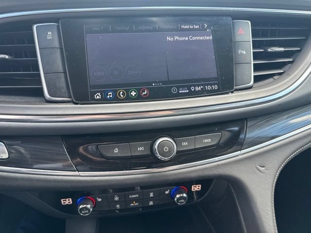 Used 2020 Buick Enclave Essence FWD image 13