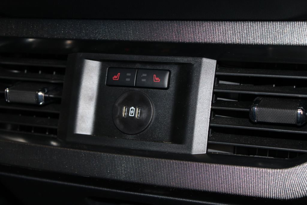 Used 2025 Ford F350 Platinum image 35