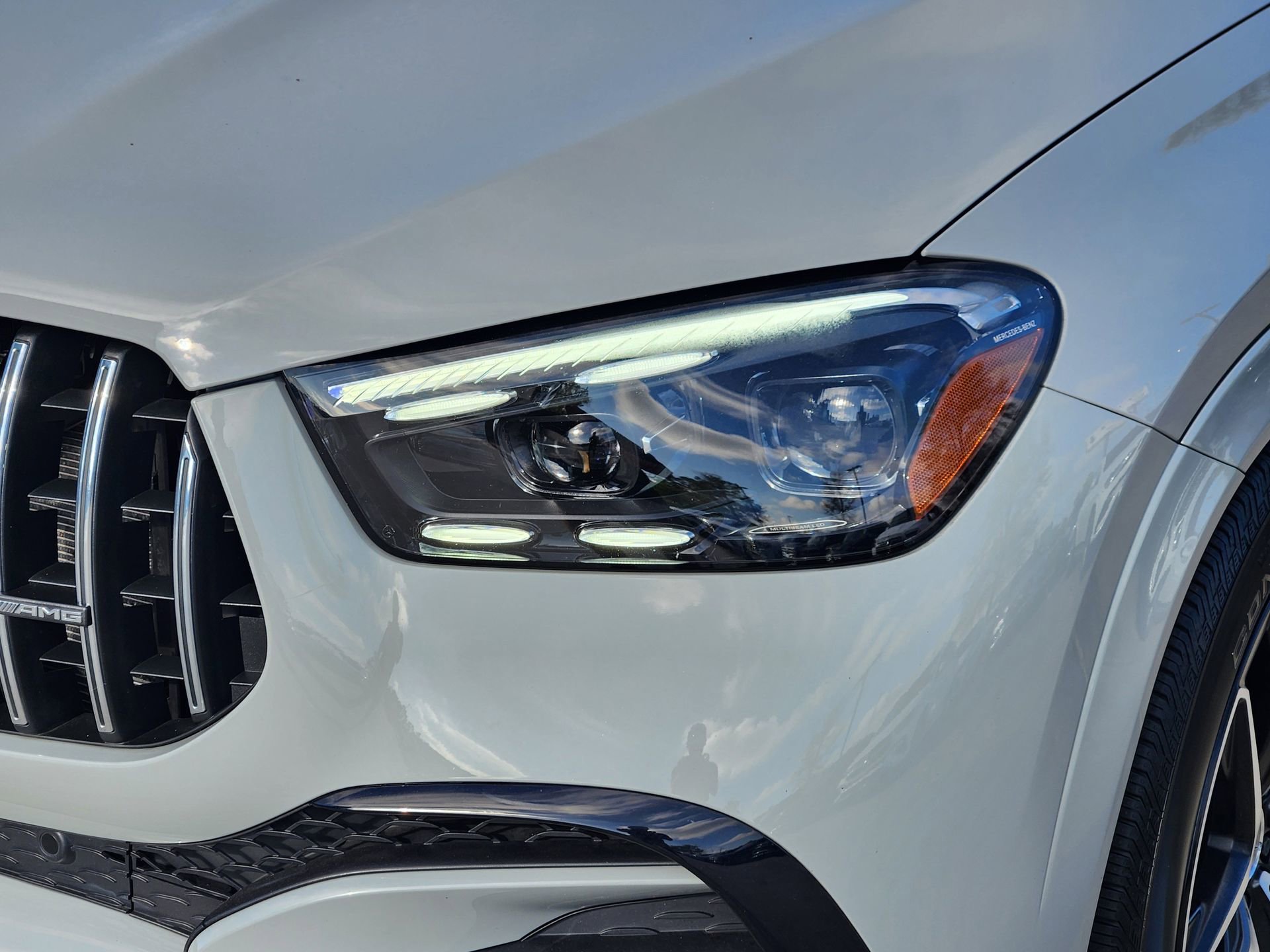 Used 2024 Mercedes-Benz GLE 53 AMG 4MATIC Coupe w/ Driver Assistance Package image 11