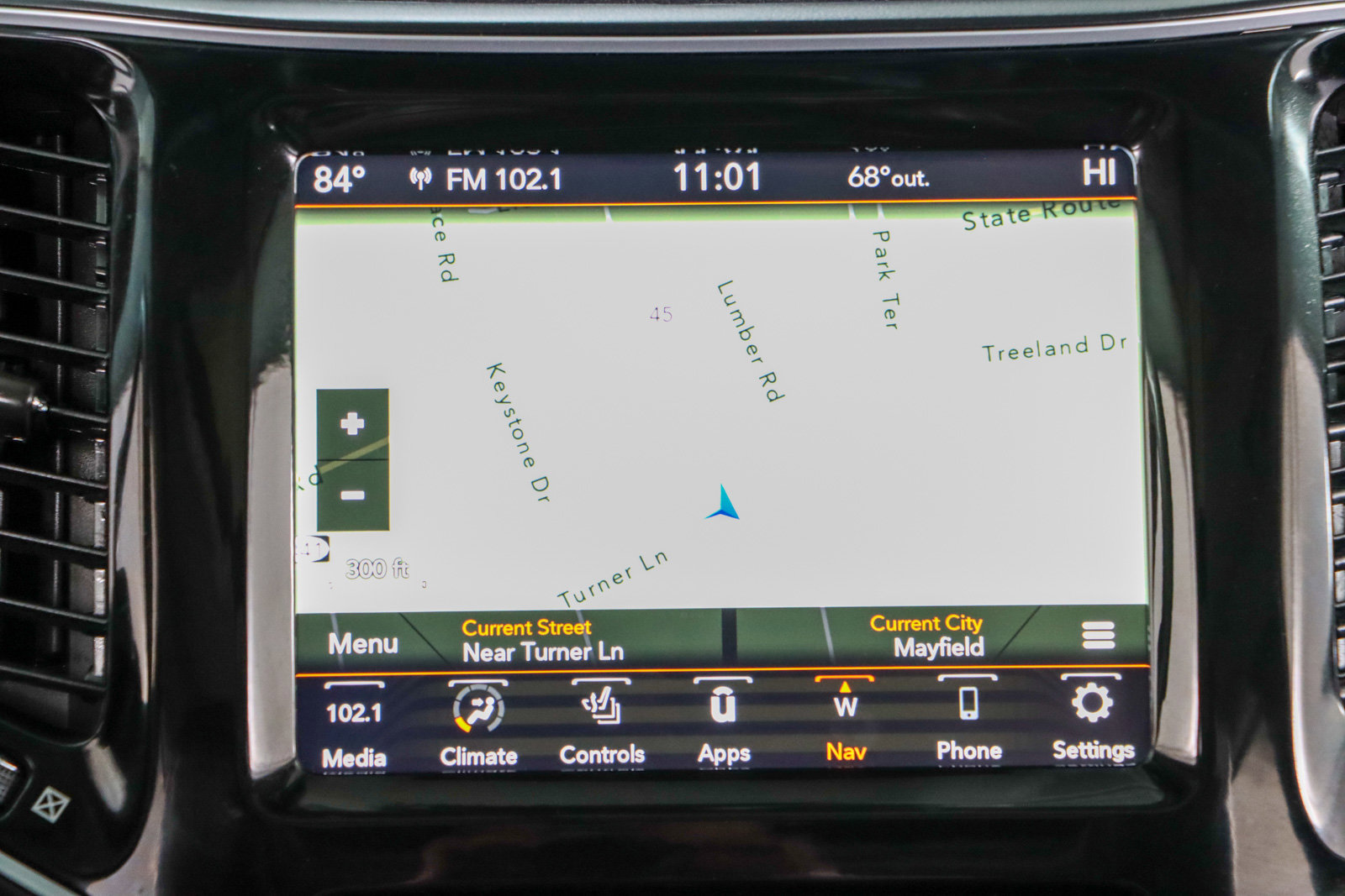 Used 2022 Jeep Cherokee Limited w/ Sun & Sound Group AWD/4WD image 18