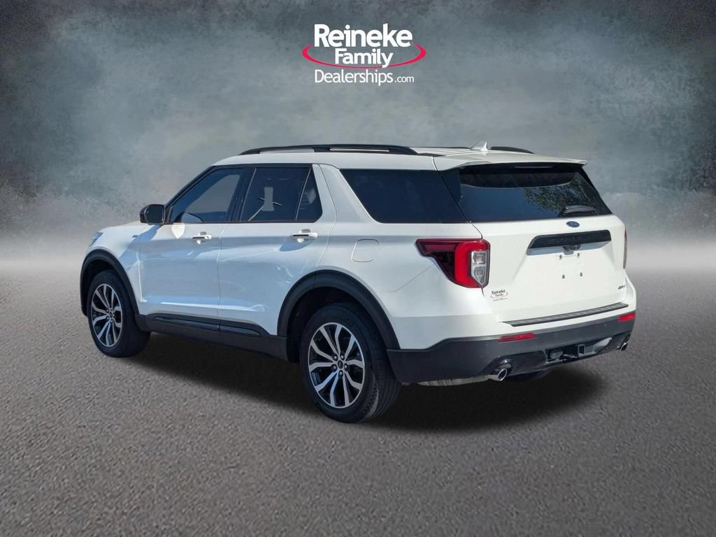 Used 2023 Ford Explorer ST-Line w/ Class IV Trailer Tow Package AWD/4WD image 8