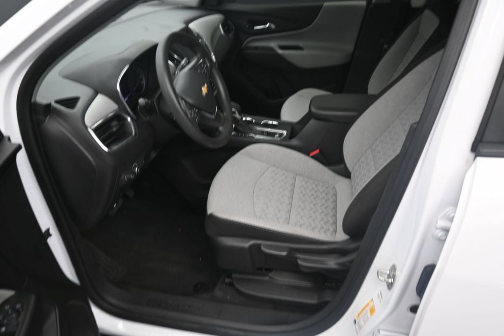 Used 2024 Chevrolet Equinox LS FWD image 10