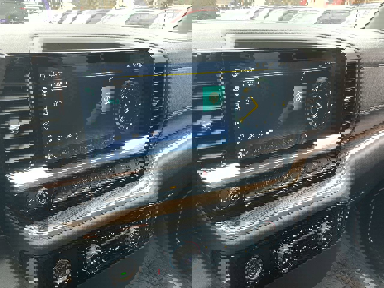 Used 2023 Chevrolet Silverado 1500 RST image 32