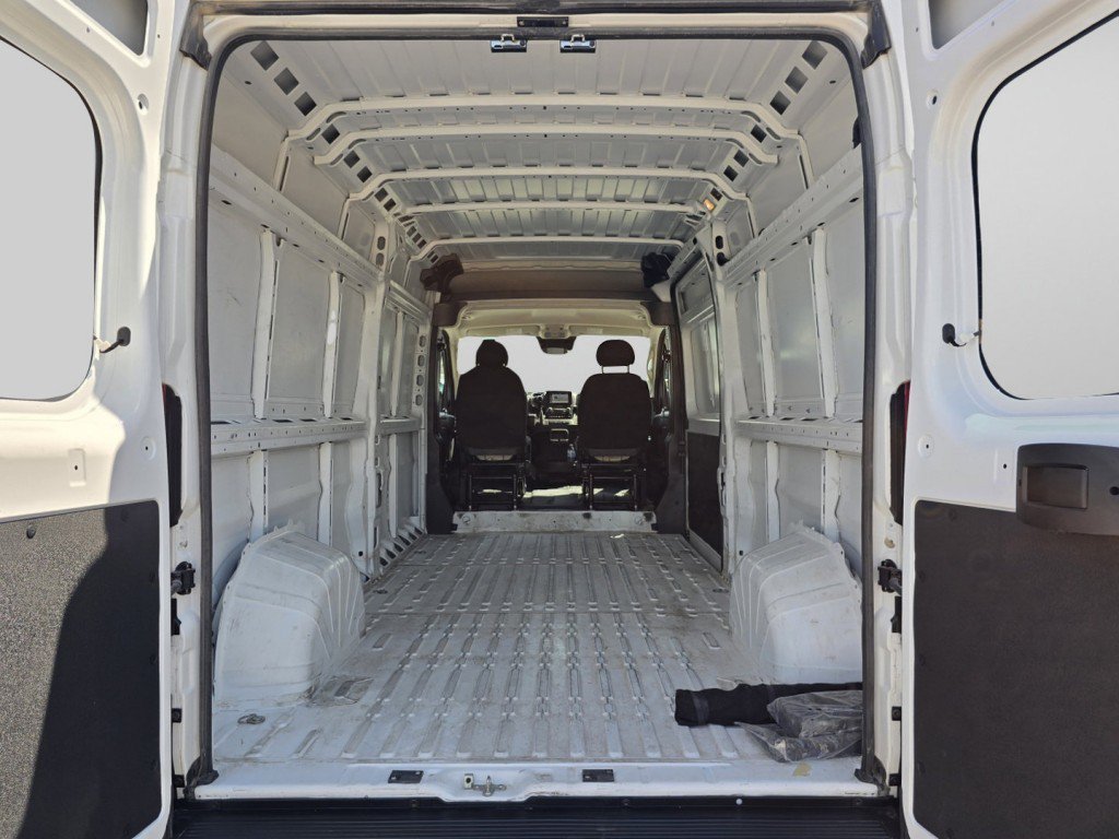 Used 2025 RAM ProMaster 2500 FWD image 22