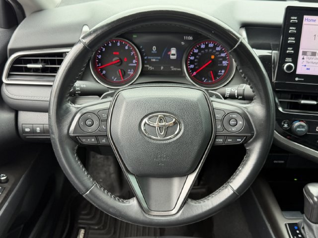 Used 2021 Toyota Camry XSE FWD image 12