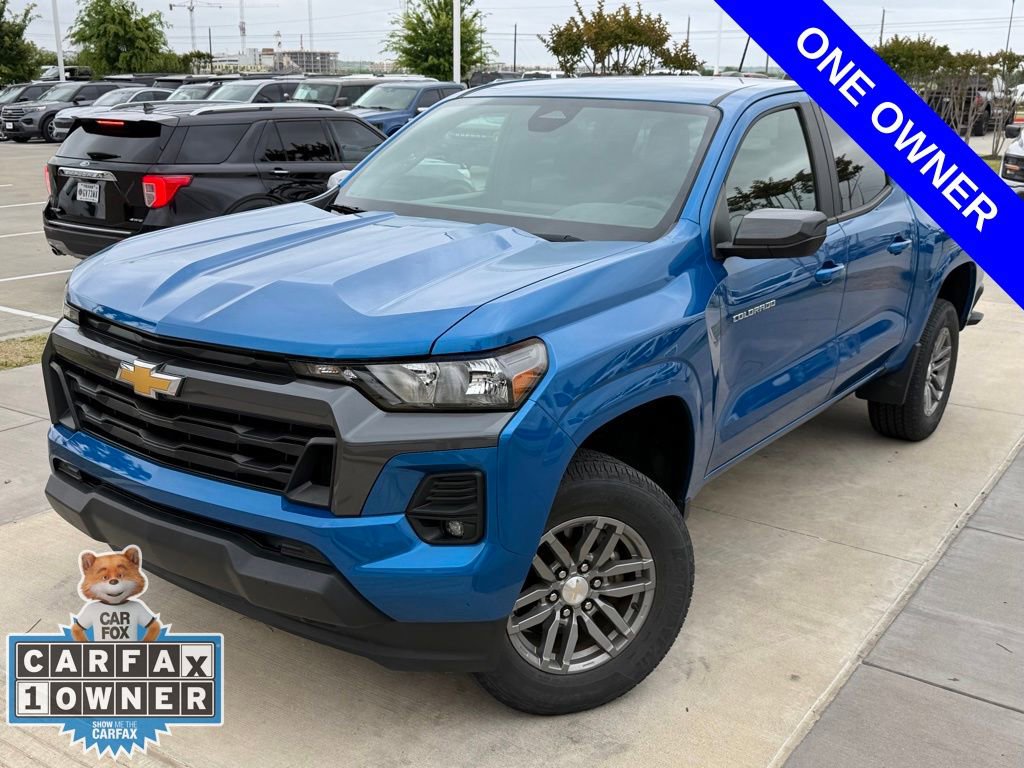 Used 2023 Chevrolet Colorado LT w/ LT Convenience Package AWD/4WD image 4
