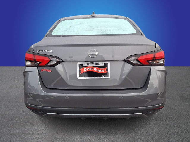 Used 2025 Nissan Versa SV FWD image 5