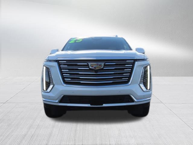 Certified 2025 Cadillac Escalade Premium Luxury Platinum image 8