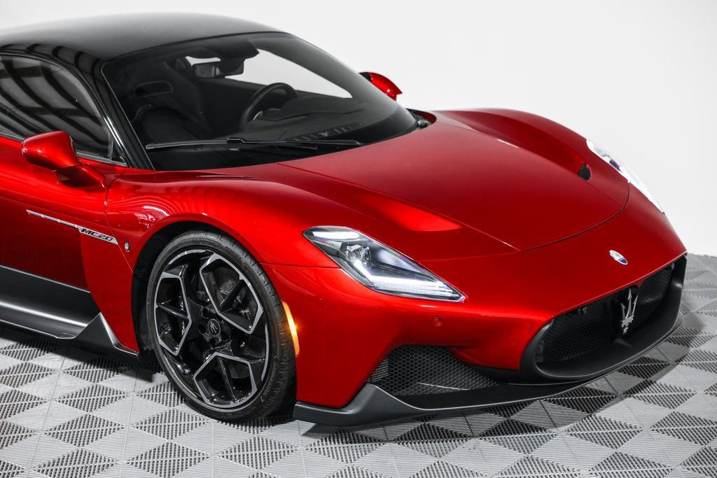 Used 2022 Maserati MC20 Coupe image 5