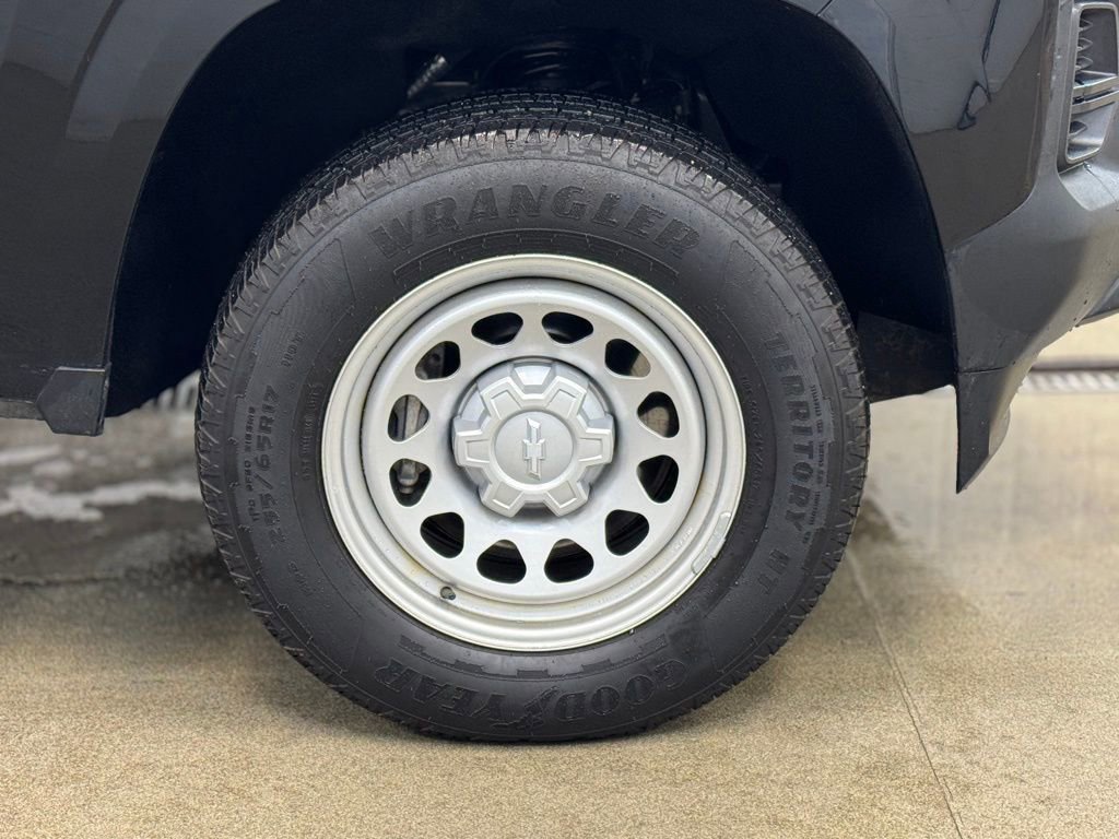 Used 2024 Chevrolet Colorado W/T image 4