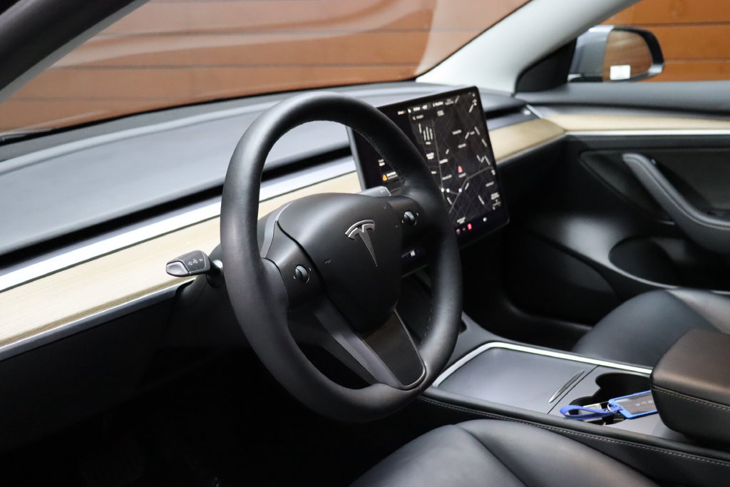 Used 2023 Tesla Model 3 Long Range AWD/4WD image 12