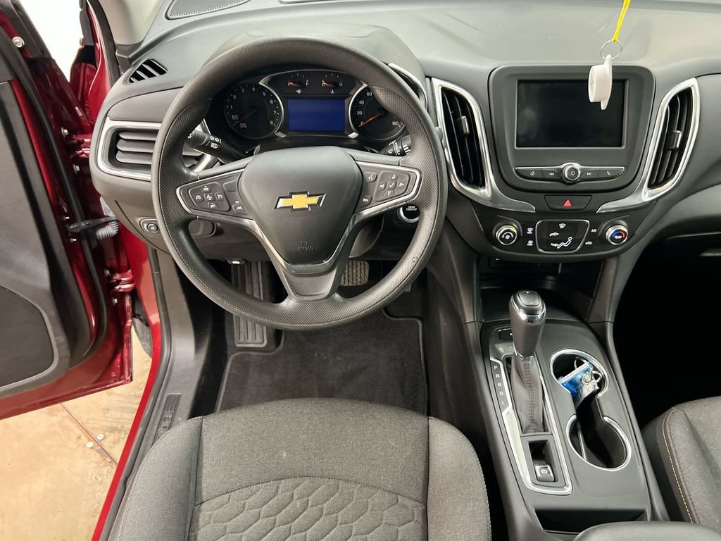 Used 2021 Chevrolet Equinox LT AWD/4WD image 19