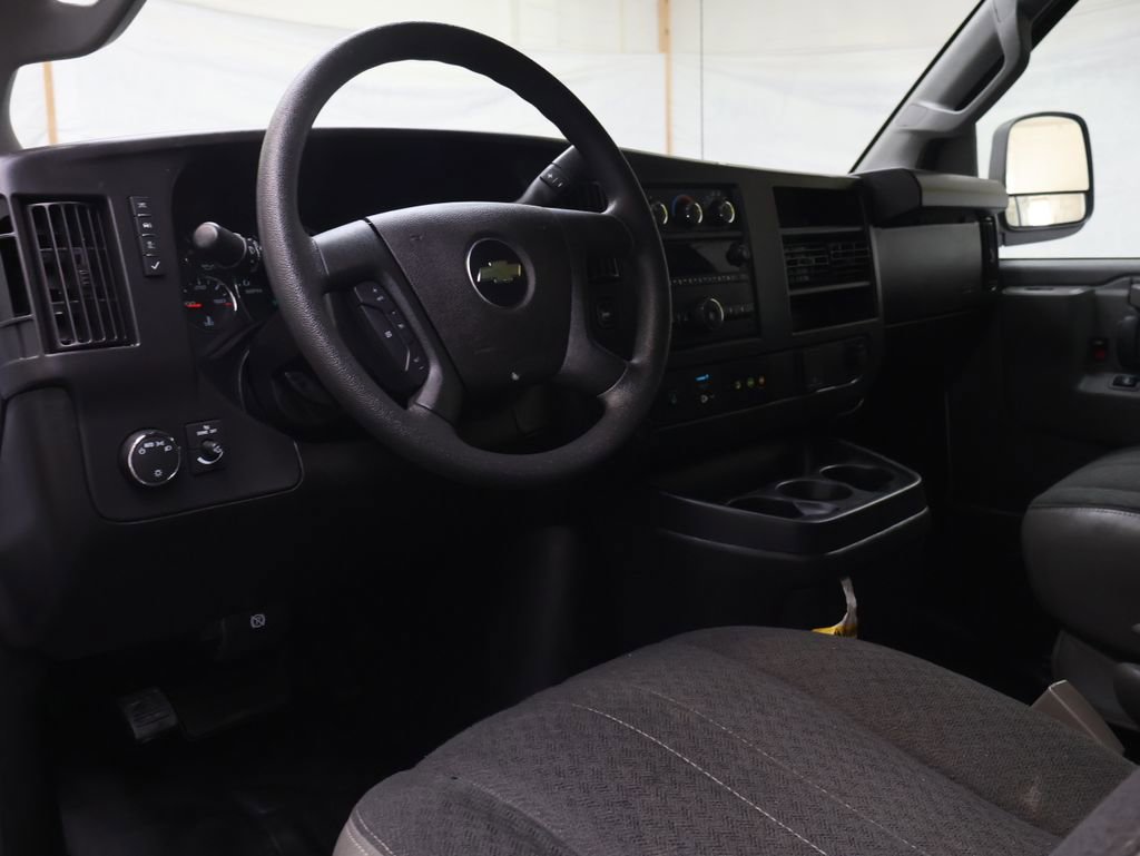 Used 2024 Chevrolet Express 2500 w/ Driver Convenience Package image 16