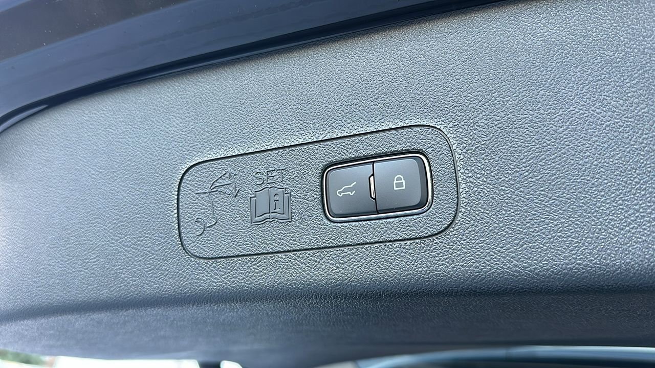 New 2026 Lincoln Aviator Reserve w/ Illumination Package image 13