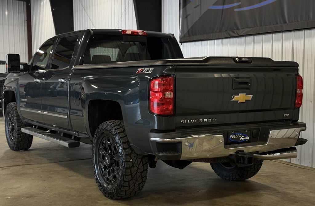 Used 2017 Chevrolet Silverado 2500 LTZ w/ Duramax Plus Package AWD/4WD image 29