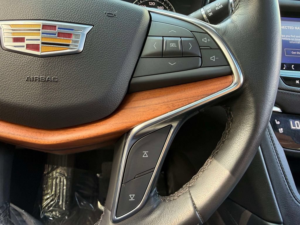 Used 2024 Cadillac XT5 Premium Luxury w/ LPO, Floor Liner Package AWD/4WD image 33