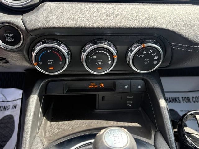 Used 2024 MAZDA MX-5 Miata Grand Touring RWD image 18