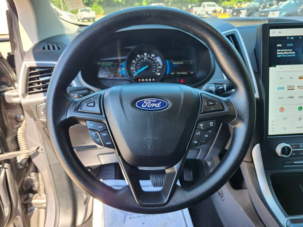 Certified 2022 Ford Edge SE w/ Black Appearance Package AWD/4WD image 28