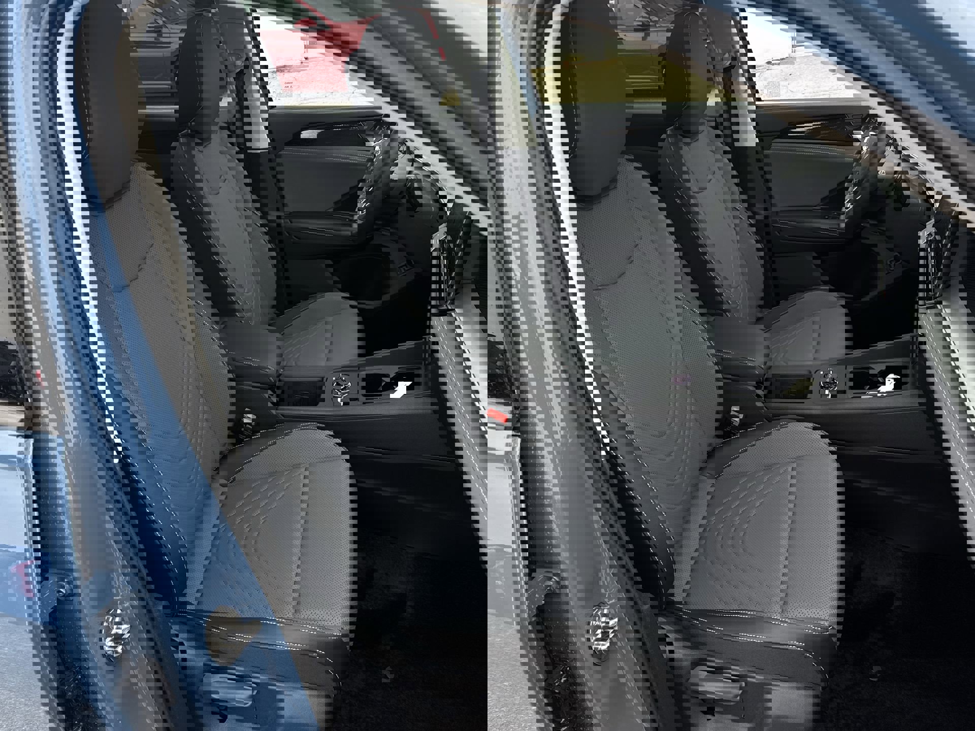 New 2026 Volkswagen Tiguan SE image 30