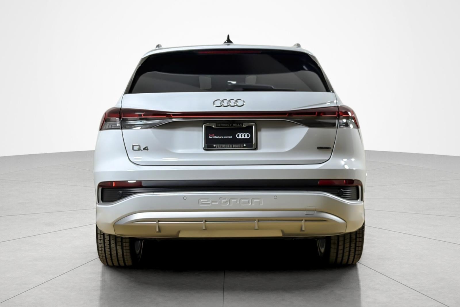 Certified 2023 Audi Q4 e-tron Prestige AWD/4WD image 4