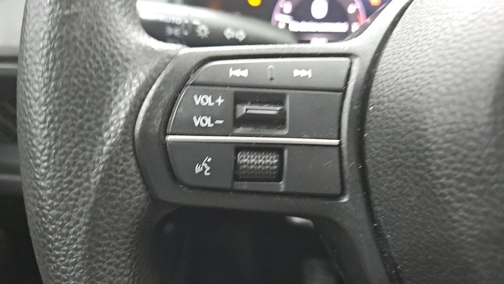 Used 2023 Honda Accord EX image 20