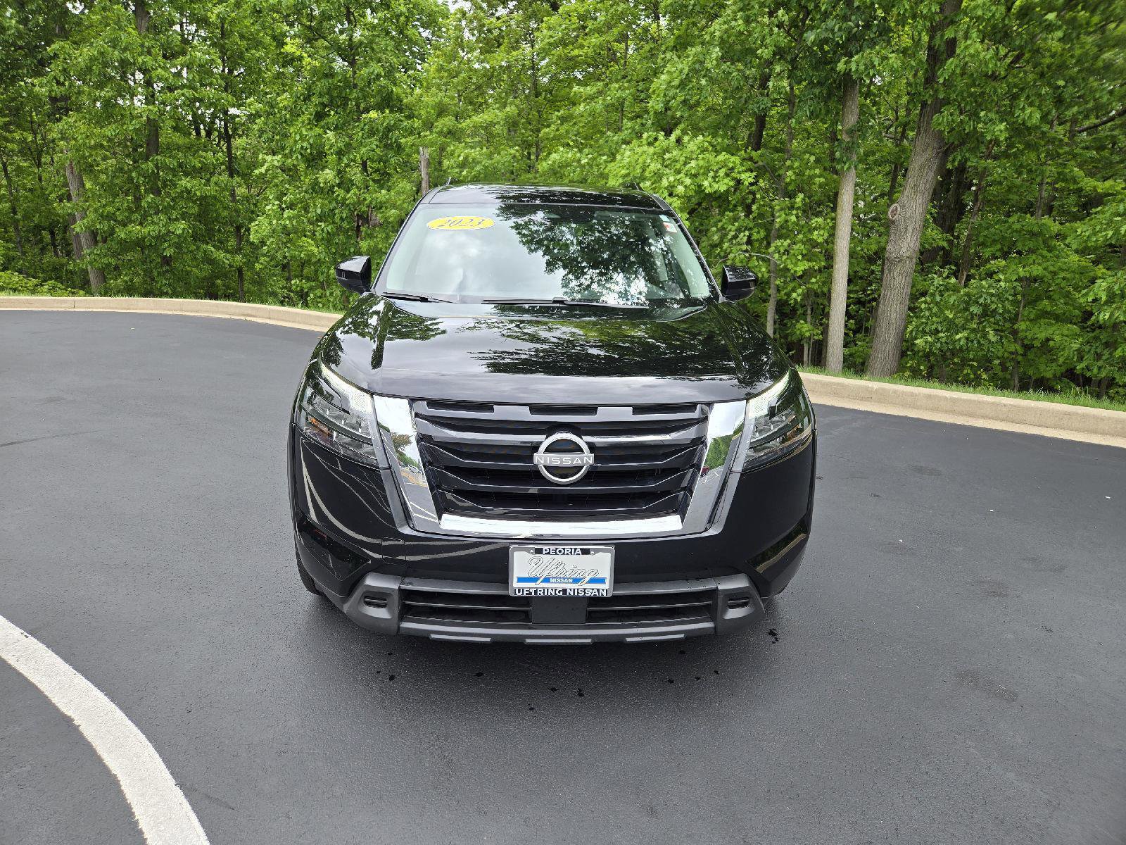 Used 2023 Nissan Pathfinder SV w/ SV Premium Package AWD/4WD image 7