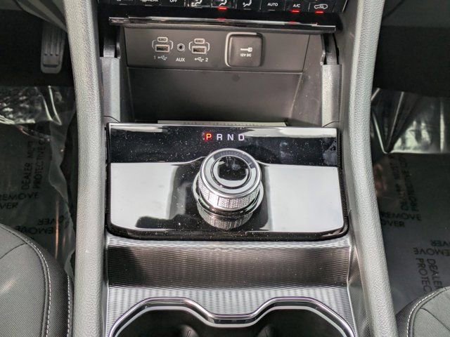 New 2025 Jeep Grand Cherokee L Laredo image 17