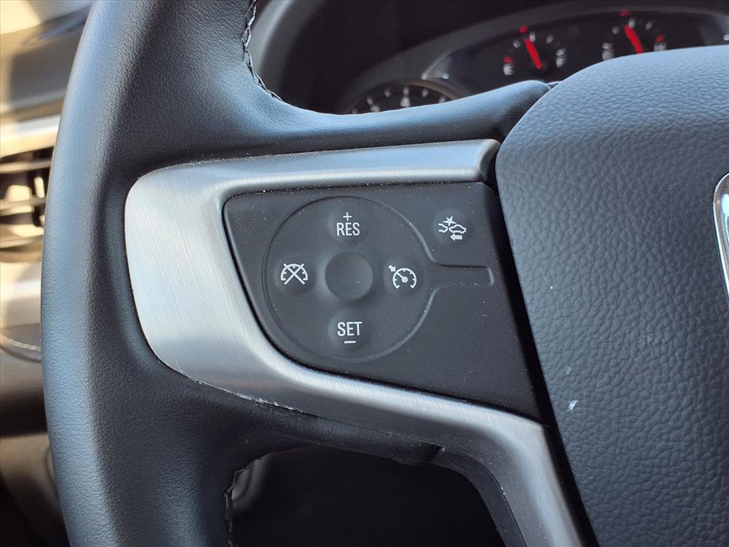 Used 2023 GMC Acadia SLT image 28