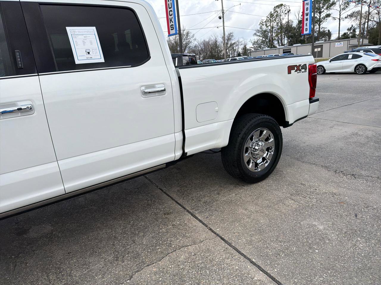 Used 2020 Ford F250 Platinum w/ FX4 Off-Road Package image 5