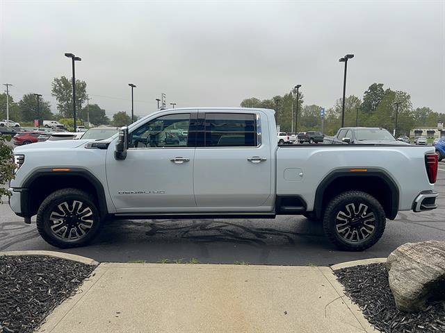 New 2026 GMC Sierra 2500 Denali Ultimate AWD/4WD image 4