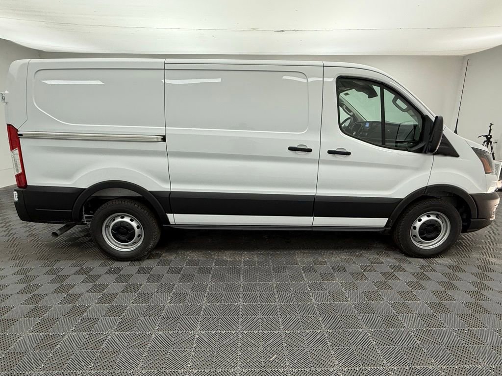 New 2025 Ford Transit 150 Low Roof image 4
