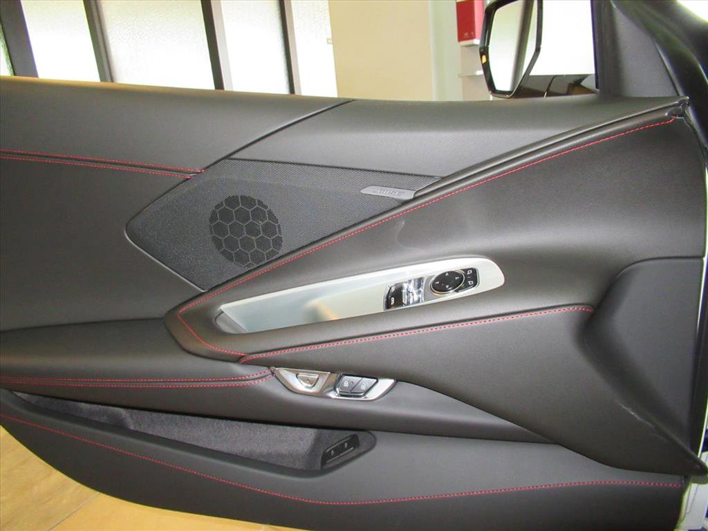 New 2026 Chevrolet Corvette Z06 w/ Z07 Performance Package image 16