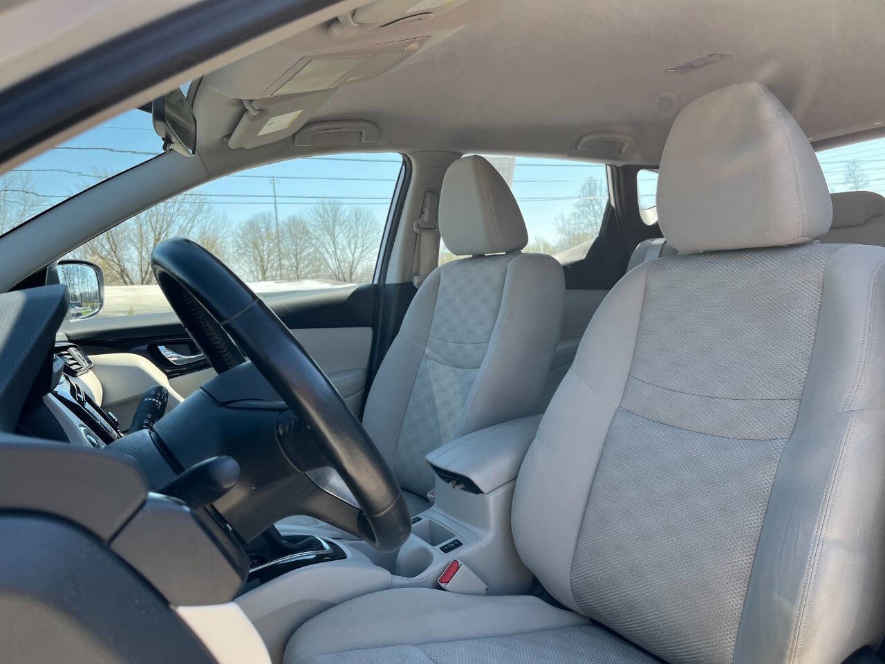 Used 2018 Nissan Rogue Sport SV w/ SV Technology Package AWD/4WD image 20