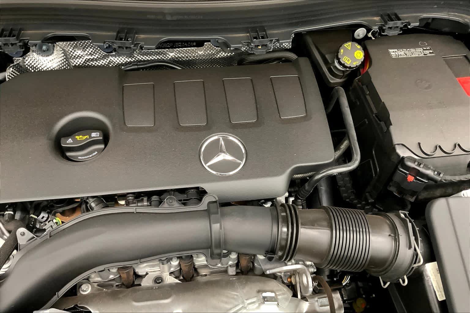 Certified 2023 Mercedes-Benz GLA 250 image 31