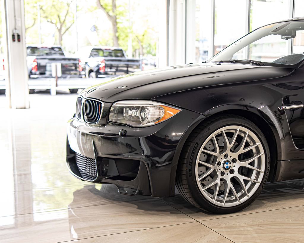 Used 2011 BMW 1 Series M RWD image 4