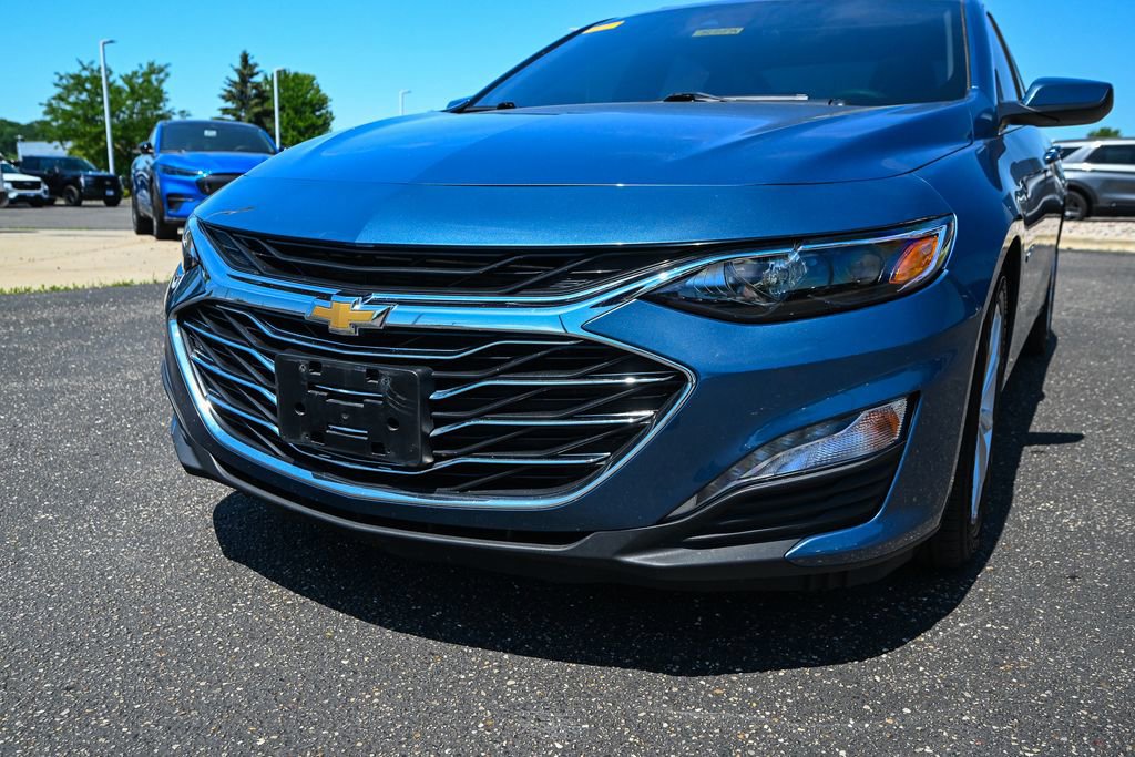 Used 2024 Chevrolet Malibu LT FWD image 11