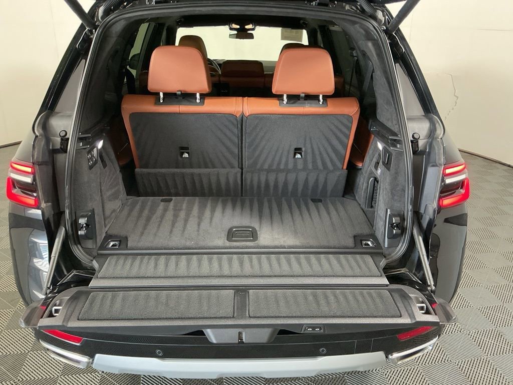 Certified 2025 BMW X7 xDrive40i image 31