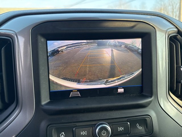 Used 2022 Chevrolet Silverado 2500 Custom w/ Custom Convenience Package image 8