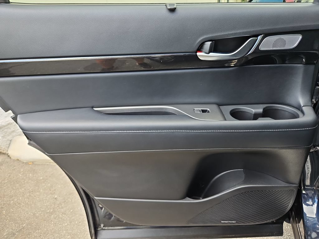 Used 2021 Hyundai Palisade Limited FWD image 32