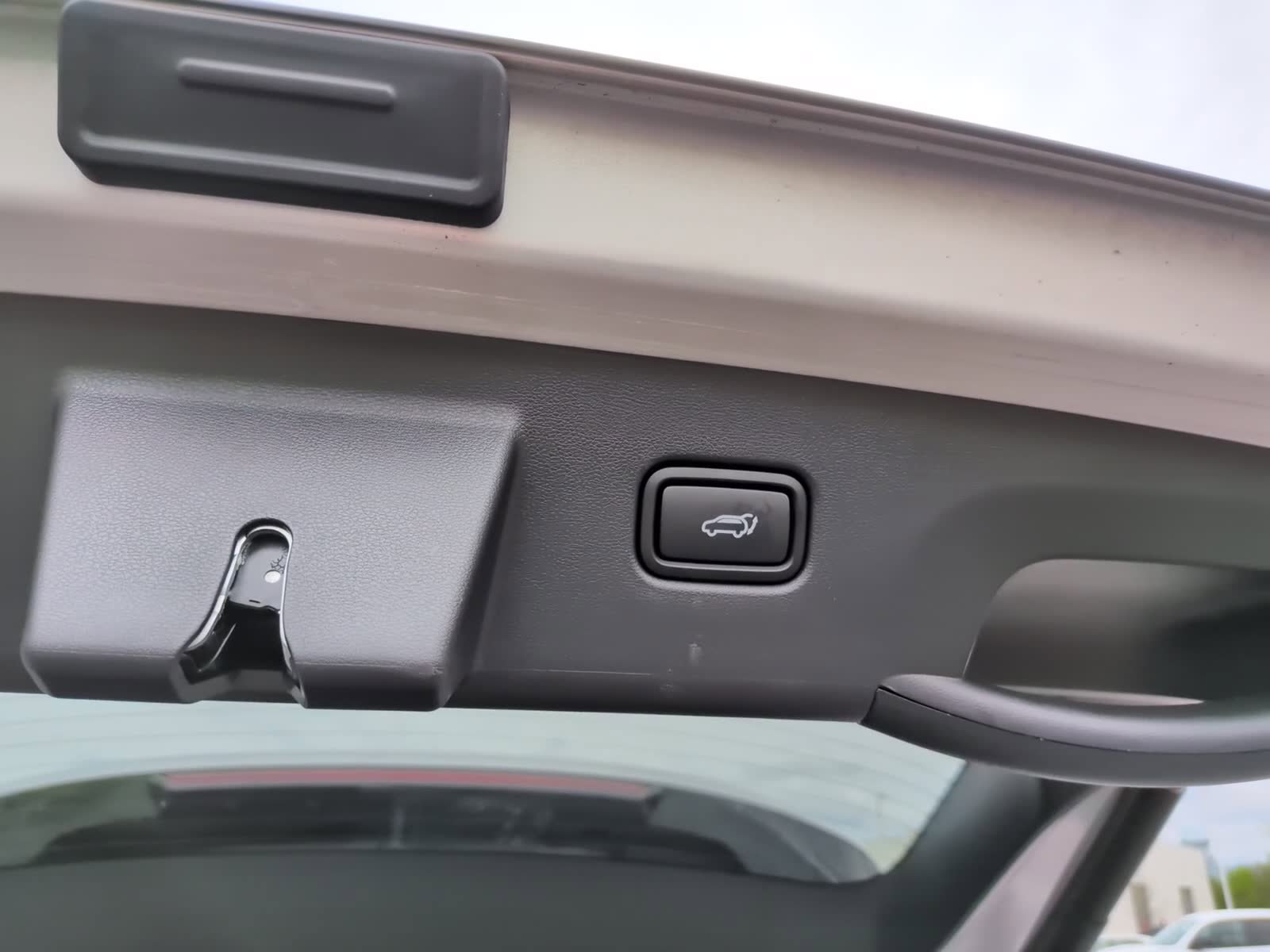 Used 2024 Hyundai Tucson Limited AWD/4WD image 14