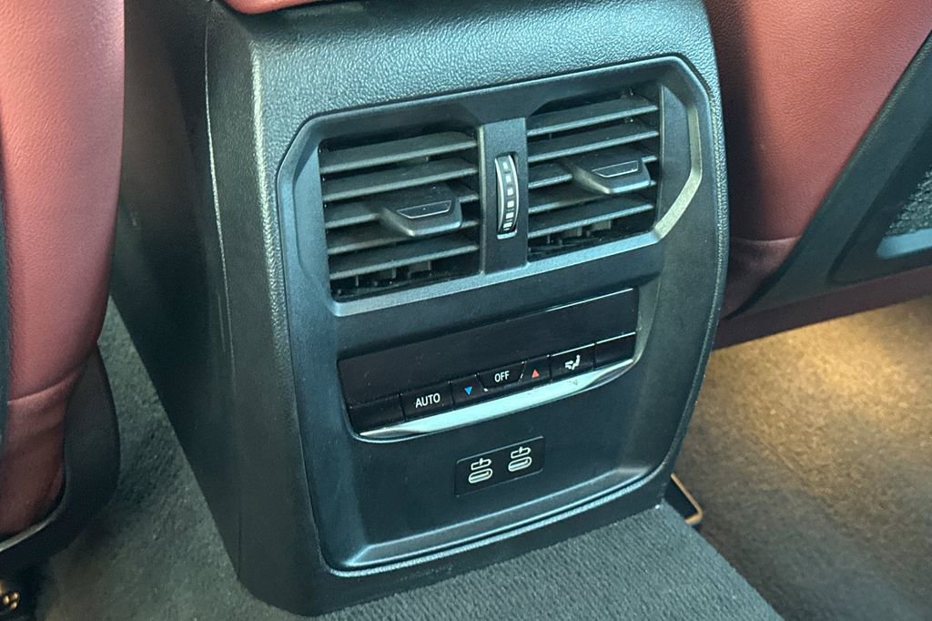 Used 2024 BMW i4 eDrive35 image 13