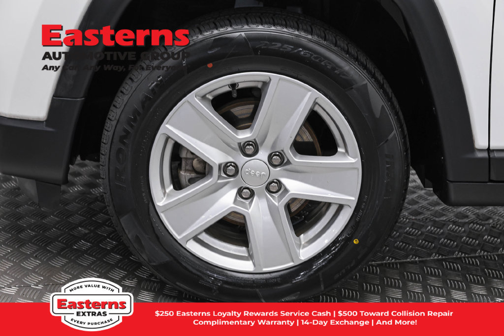 Used 2022 Jeep Compass Latitude w/ Convenience Group AWD/4WD image 33