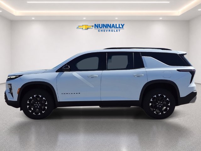 New 2027 Chevrolet Traverse Z71 w/ Enhanced Driving Package AWD/4WD image 2