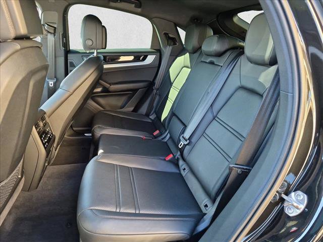 Used 2026 Porsche Cayenne S AWD/4WD image 19