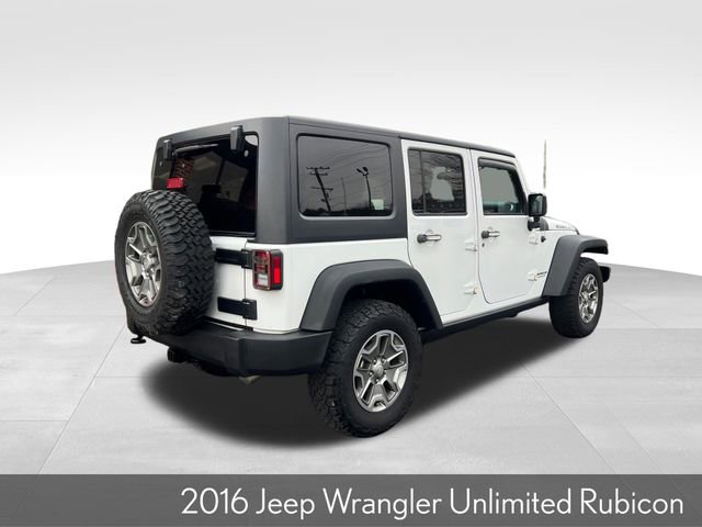 Used 2016 Jeep Wrangler Unlimited Rubicon w/ Connectivity Group image 5