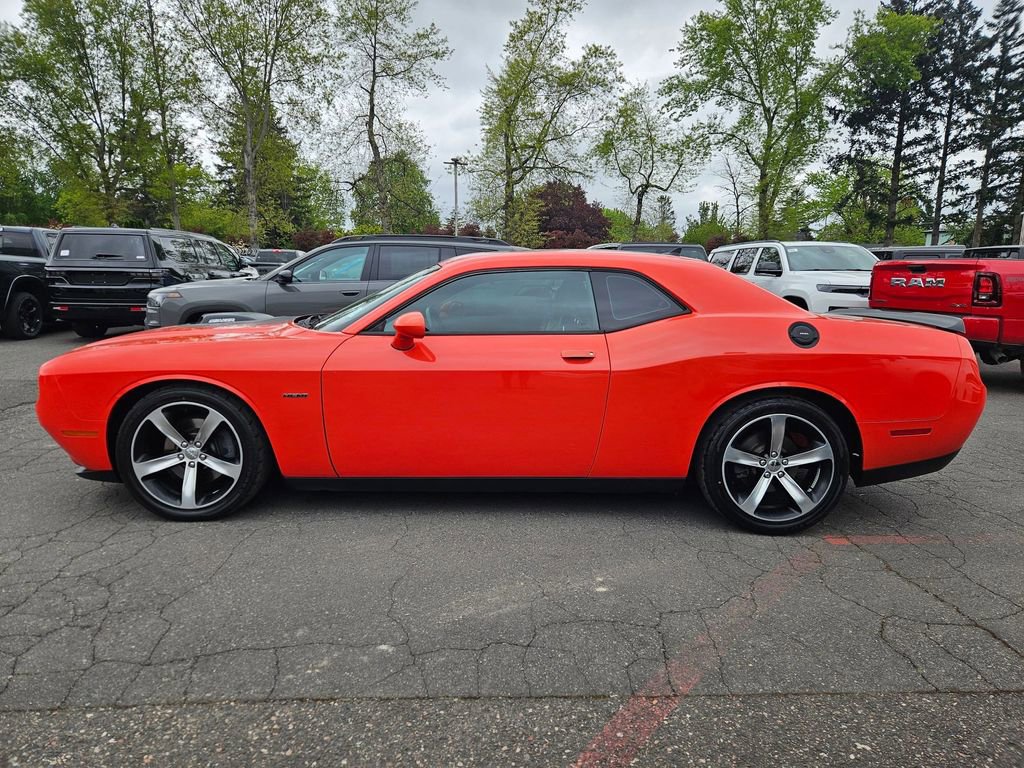 Used 2016 Dodge Challenger R/T Plus RWD image 4
