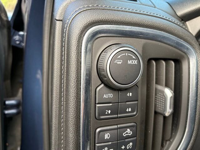 Used 2020 Chevrolet Silverado 1500 LT Trail Boss w/ Convenience Package AWD/4WD image 15