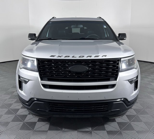 Used 2019 Ford Explorer Sport image 3