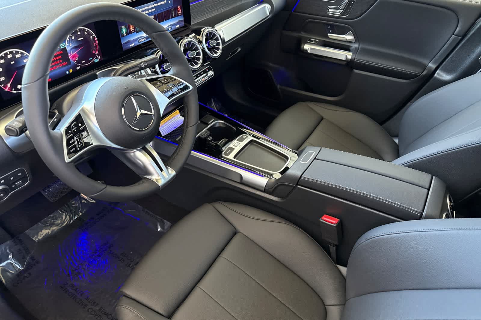 Certified 2026 Mercedes-Benz GLB 250 image 9